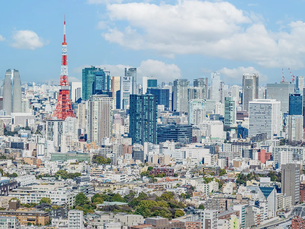 東京の街並みの空撮社員